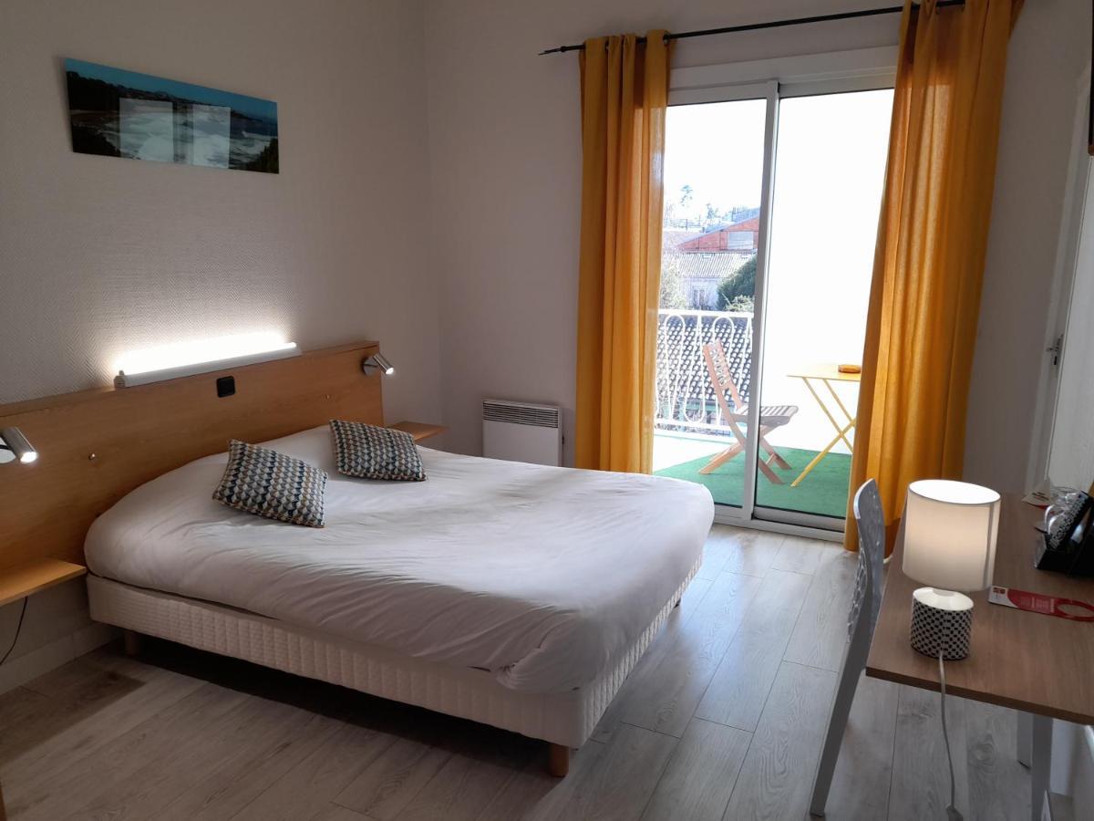 Contact Hotel De France Saintes Exterior photo